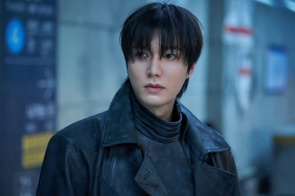 Vinh quang độc hại mang tên Lee Min Ho và Squid Game