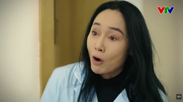 Xem Bước Chân Vào Đời để hiểu vì sao nuôi con gái trong sự giàu sang