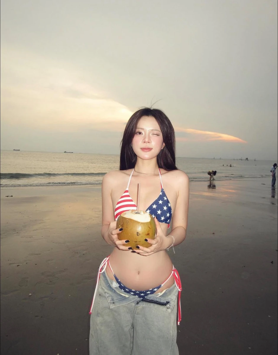 "+1" bí quyết tạo dáng khi đi biển của hội chị em hot girl, đảm bảo thu hút mọi ánh nhìn