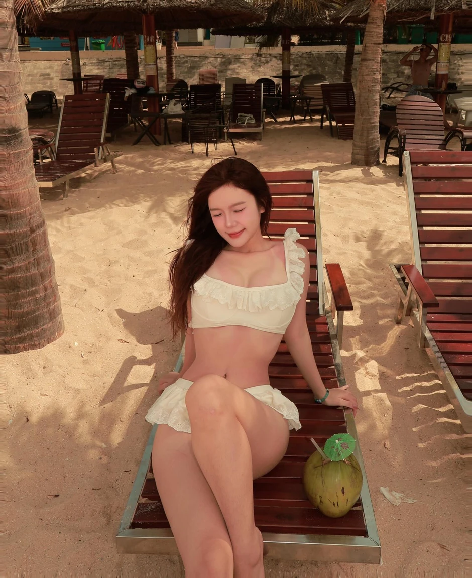 "+1" dresscode cho hội chị em đón hè năm nay, cứ "lên đồ" là đảm bảo hút trọn mọi ánh nhìn