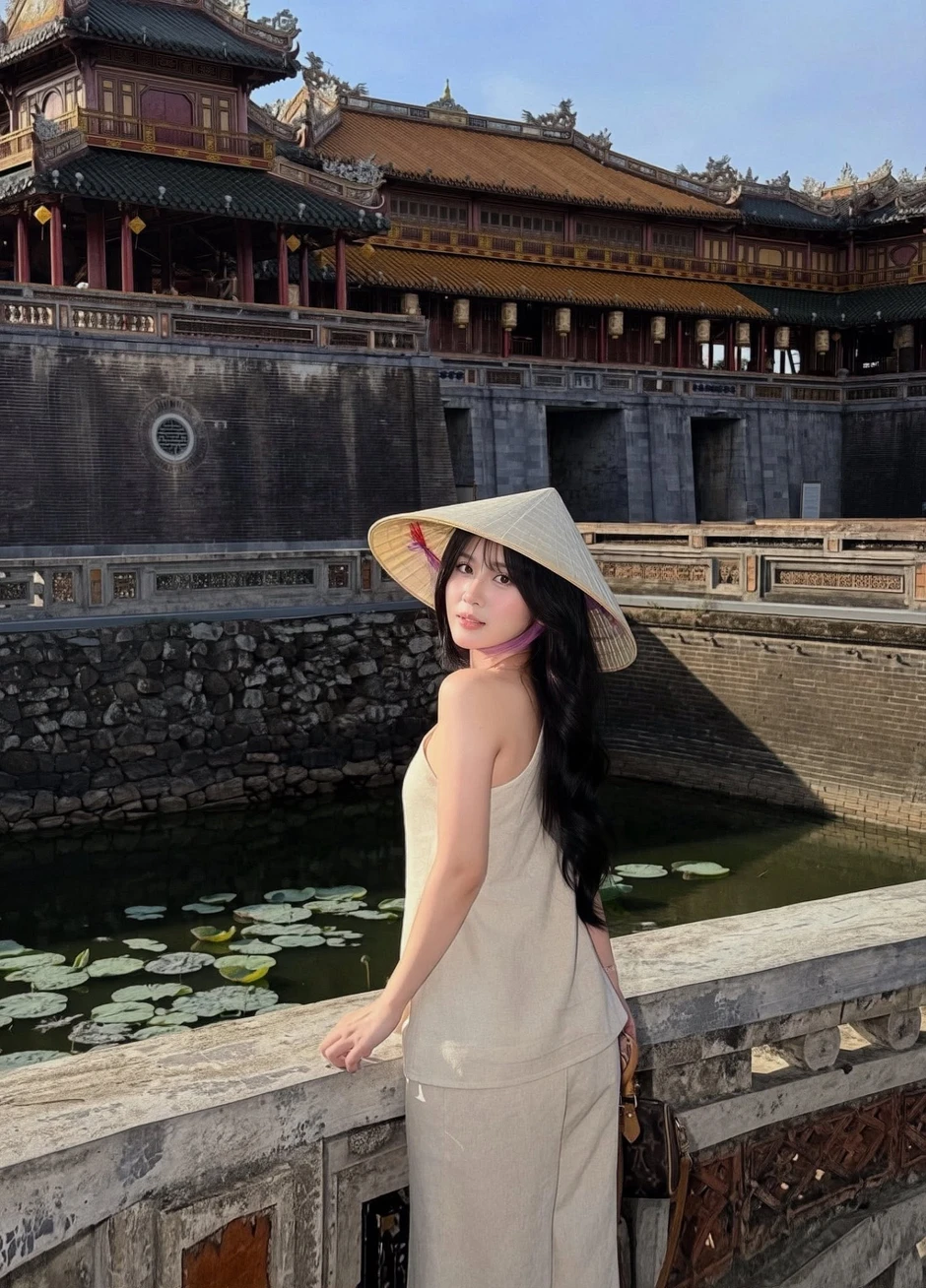"Huế mộng Huế mơ" trong bộ ảnh của cô nàng hot girl quyến rũ "Huế mộng Huế mơ" trong bộ ảnh của cô nàng hot girl quyến rũ