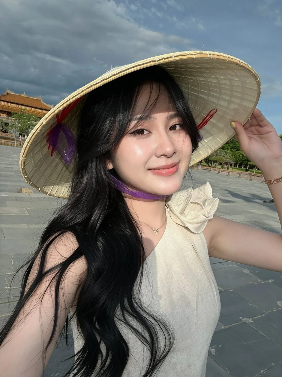 "Huế mộng Huế mơ" trong bộ ảnh của cô nàng hot girl quyến rũ "Huế mộng Huế mơ" trong bộ ảnh của cô nàng hot girl quyến rũ