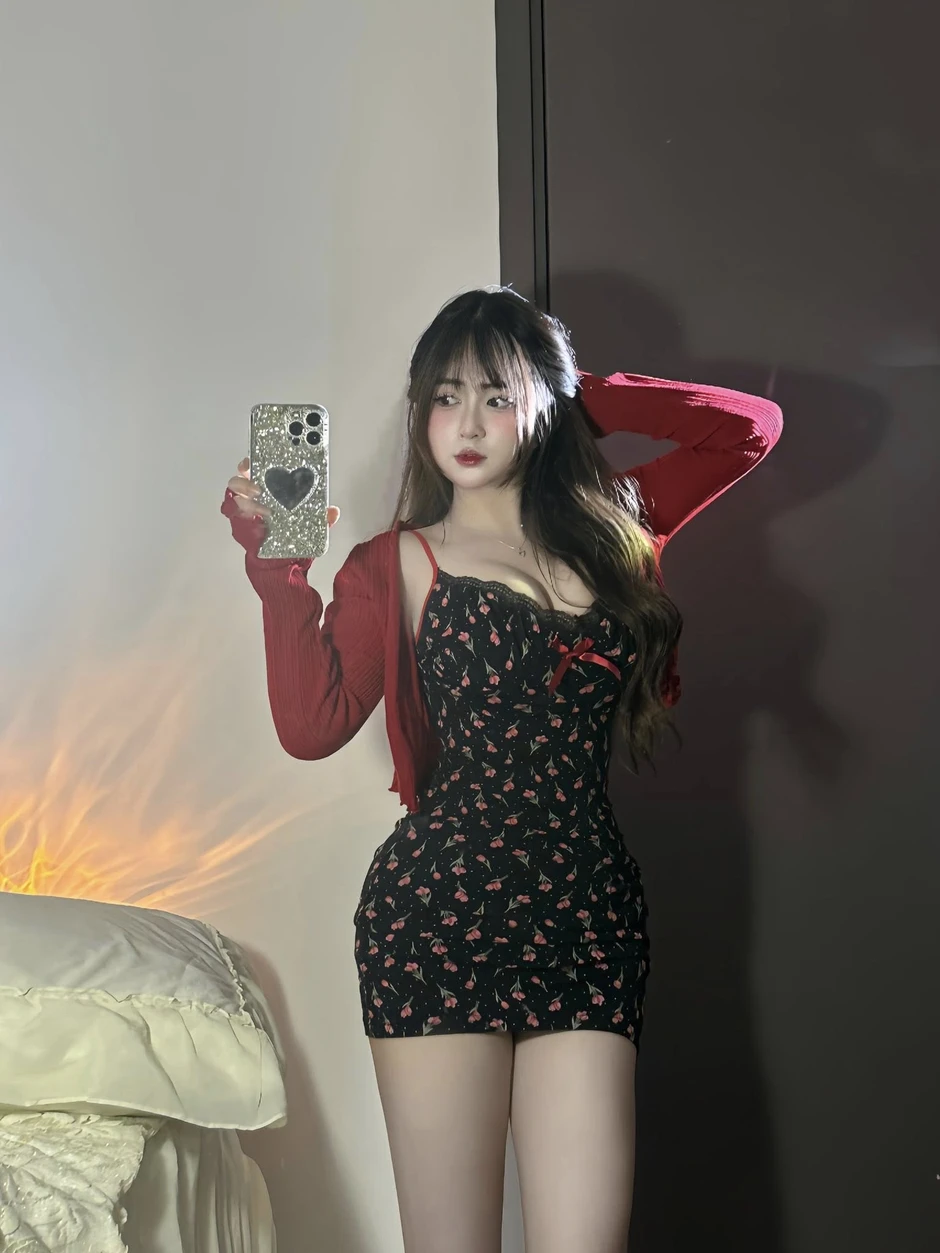 "Nhạc nào cũng nhảy", Ly ghét ăn rau chứng minh dù với phong cách nào, cô nàng cũng có thể "cân đẹp" "Nhạc nào cũng nhảy", Ly ghét ăn rau chứng minh dù với phong cách nào, cô nàng cũng có thể "cân đẹp"