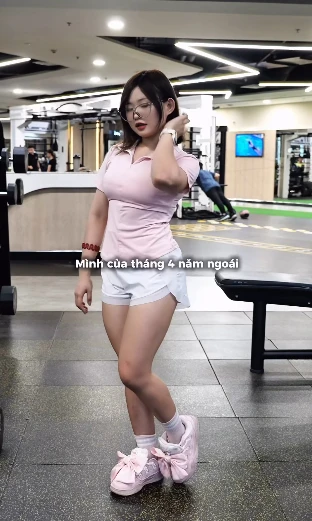 1 năm thay đổi bản thân, hành trình "lột xác" của nữ gymer khiến CĐM nể phục 1 năm thay đổi bản thân, hành trình "lột xác" của nữ gymer khiến CĐM nể phục
