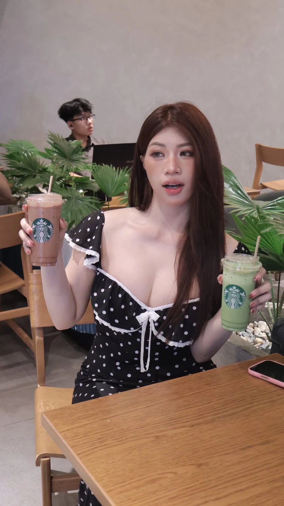 Anh Thơ cỡ này thì các anh về “phải ngoan” nhé