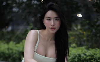 Bạn thân Lê Bống "khoe" thành tựu giữ dáng, sau Tết vẫn tự tin diện đồ hở eo