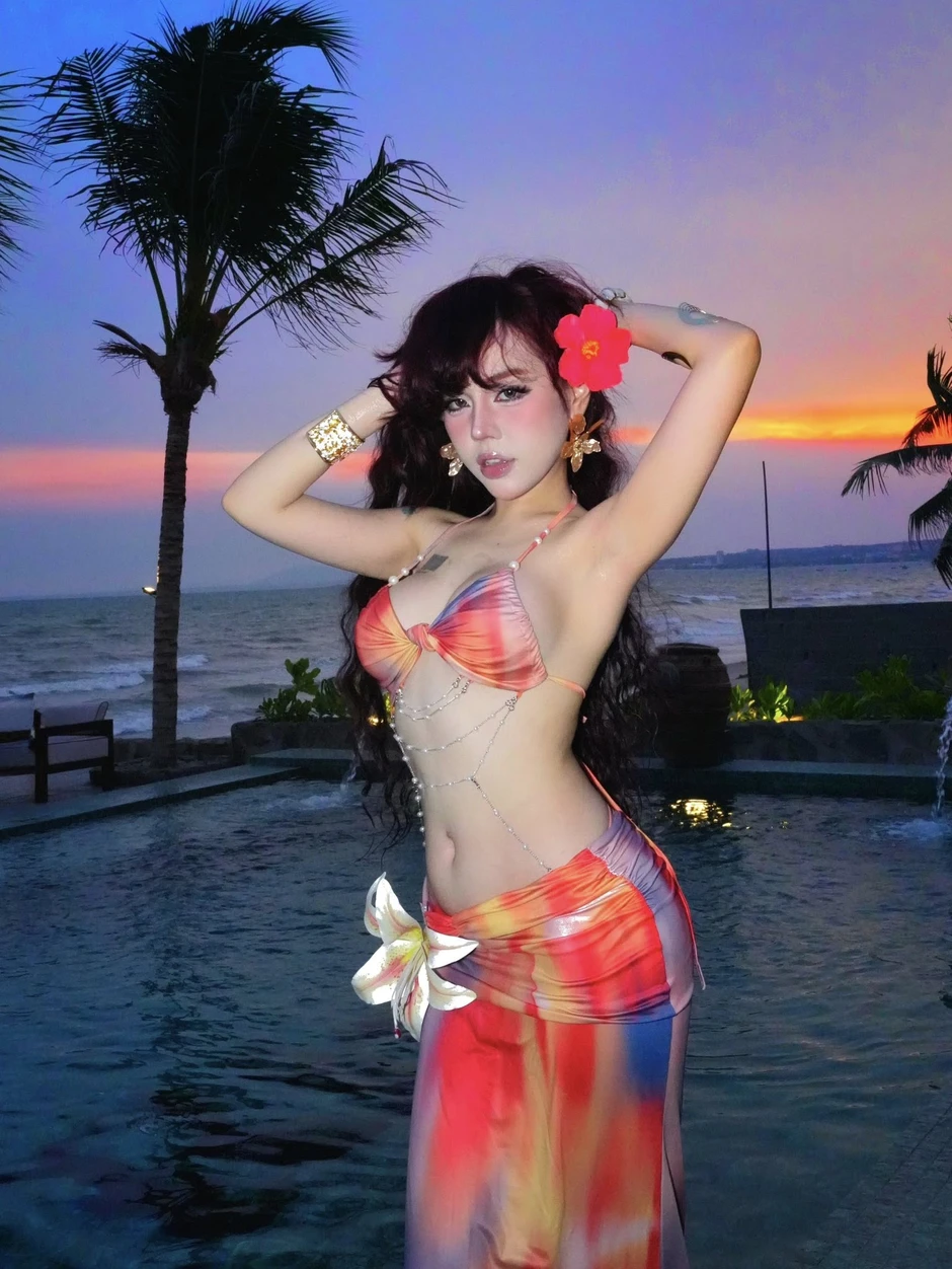Bảo Khuyên Susan "mở khóa" gói nhan sắc, hóa nàng tiên cá khiến ai cũng ngỡ ngàng Bảo Khuyên Susan "mở khóa" gói nhan sắc, hóa nàng tiên cá khiến ai cũng ngỡ ngàng