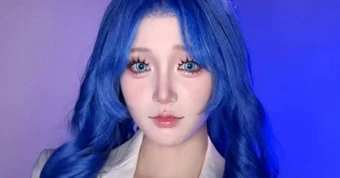 Biến hình thành... "Zalo", nữ coser khiến người xem choáng với ý tưởng "độc lạ"
