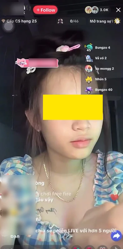 Nữ TikToker khều donate bằng hành vi phản cảm trong game tương tác gây bức xúc
