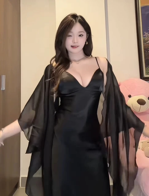 Bình An hút hơn 5 triệu view trong video "th.a.y đ.ồ" Bình An hút hơn 5 triệu view trong video "th.a.y đ.ồ"