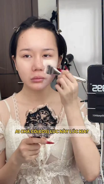 Cận cảnh màn biến hình hoàn hảo thành Ahri Huyền Thoại Trỗi Dậy của nữ coser xinh đẹp Cận cảnh màn biến hình hoàn hảo thành Ahri Huyền Thoại Trỗi Dậy của nữ coser xinh đẹp