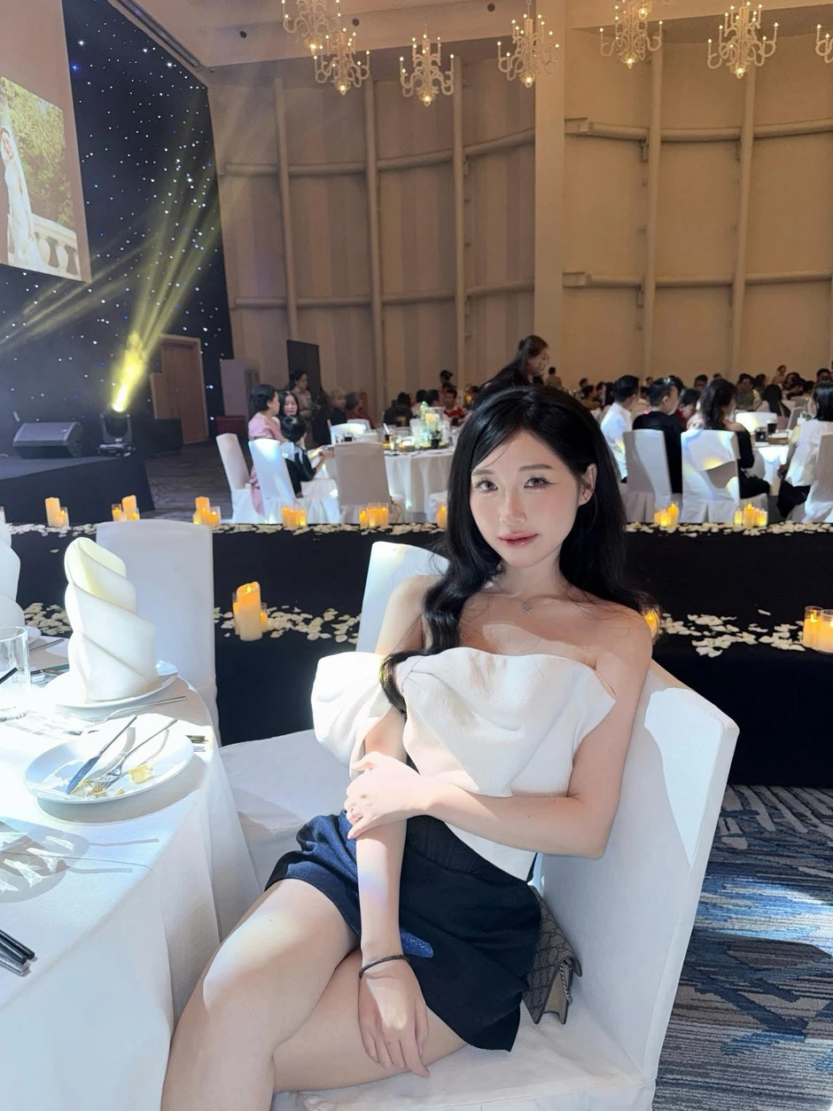 Cập nhật trạng thái đúng lúc bạn trai cũ "gặp biến", streamer Chubby bị fan tràn vào "troll" không ngớt