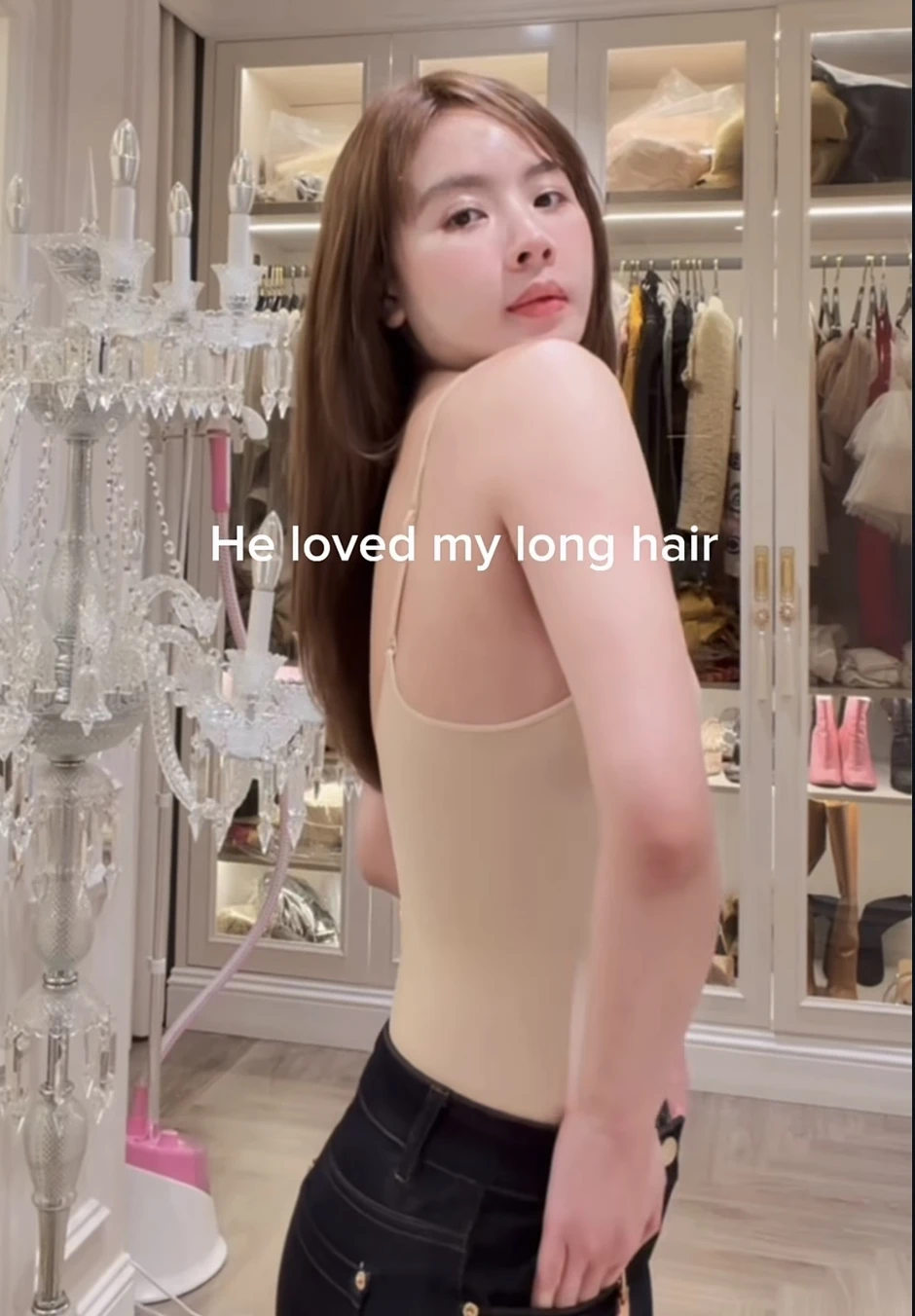 Cắt tóc để "cắt tình": Diện mạo cực ấn tượng của hot girl Phương Bora
