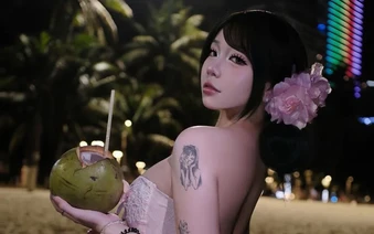 Chán cosplay, nữ coser "đổi gió" đón hè bằng một bộ ảnh mới