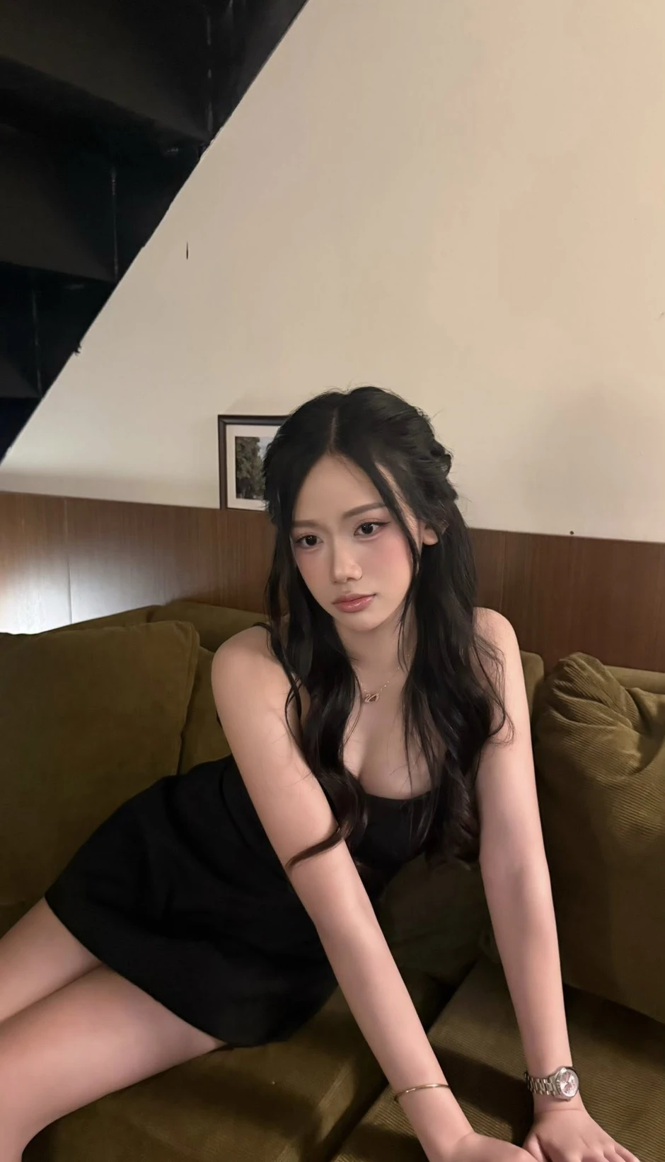 Chụp ảnh quá đẹp, hot girl được CDM ví như "Jisoo" về Việt Nam Chụp ảnh quá đẹp, hot girl được CDM ví như "Jisoo" về Việt Nam