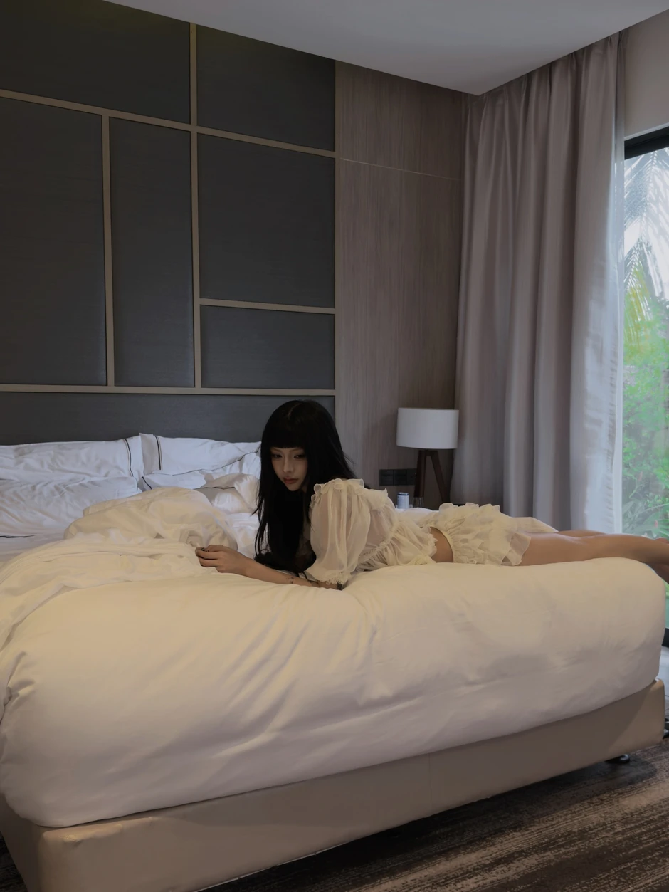 Ciin càng ngày càng đẹp, chỉ khoe ảnh thư giãn trên giường cũng đủ khiến CĐM chao đảo vì si mê Ciin càng ngày càng đẹp, chỉ khoe ảnh thư giãn trên giường cũng đủ khiến CĐM chao đảo vì si mê