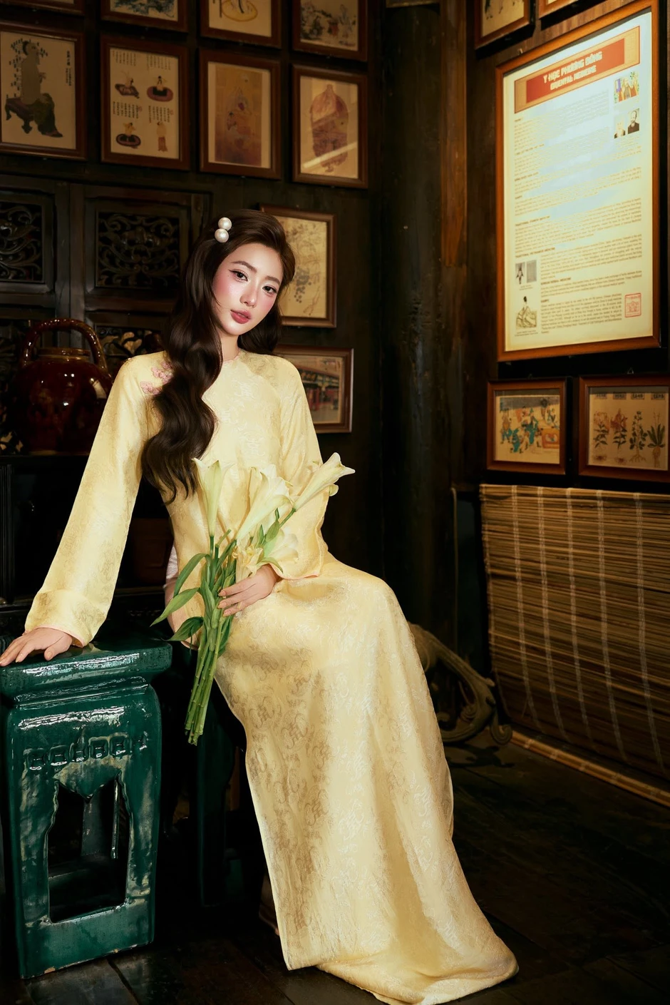 Cô chủ tiệm vàng "gây sốt" với nhan sắc đỉnh cao, chẳng thua kém gì bất cứ hot girl đình đám nào ở thời điểm hiện tại Cô chủ tiệm vàng "gây sốt" với nhan sắc đỉnh cao, chẳng thua kém gì bất cứ hot girl đình đám nào ở thời điểm hiện tại