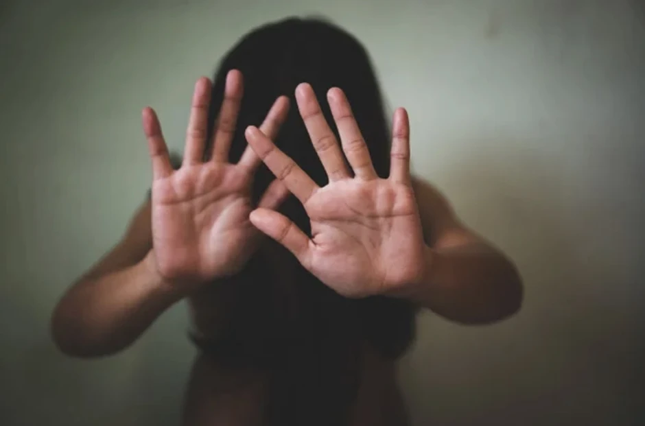 Cô gái bị bạn trai hành hung dã man vì từ chối "chuyện ấy", nỗi ám ảnh suốt đời