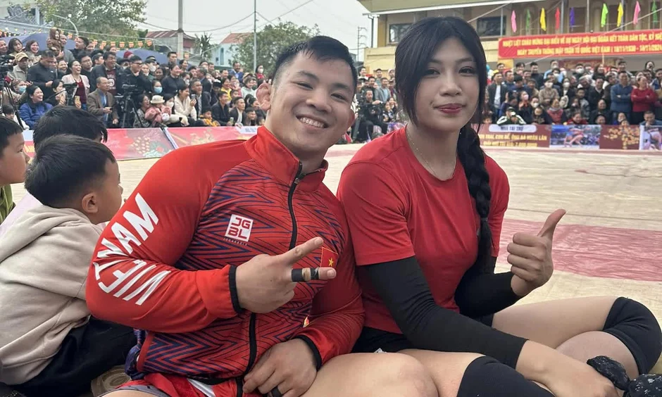 Cực quyến rũ trong bộ ảnh mới, đô vật Anh Thơ khiến fan "dụi mắt" không nhận ra