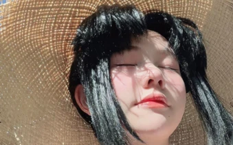 Cuối cùng, Arisa Nguyễn cũng "xả ảnh" đón hè, khiến anh em game thủ hết lời khen ngợi