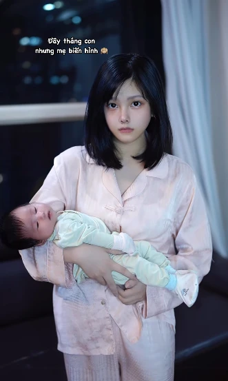 Đẳng cấp coser Việt: một tay bế con, một tay biến hình vẫn khiến người xem phải ngỡ ngàng, mê đắm