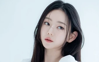 Dạy CDM cách chơi bóng bàn, hot girl bất ngờ "gây bão" với nhan sắc quá xinh đẹp