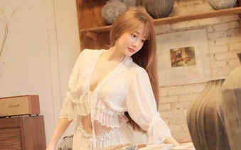 Đi làm gốm nhưng đẹp như thiên thần, cô nàng hot girl bỗng viral đầy bất ngờ