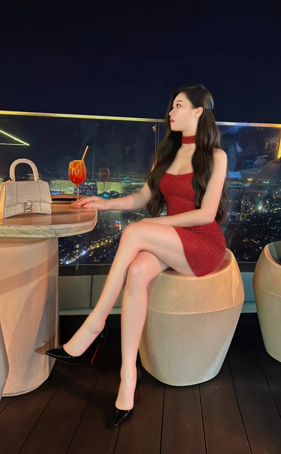 Đổi style thời trang, gymer Lê Đặng khiến CĐM ngỡ ngàng với giao diện mới Đổi style thời trang, gymer Lê Đặng khiến CĐM ngỡ ngàng với giao diện mới
