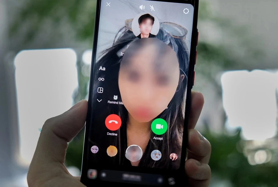 Đừng gọi nữa, nhắn tin đi! Giải mã hội chứng "sợ nghe điện thoại" của Gen Z: Khi tiếng chuông là khởi đầu của một tấn bi kịch? Đừng gọi nữa, nhắn tin đi! Giải mã hội chứng "sợ nghe điện thoại" của Gen Z: Khi tiếng chuông là khởi đầu của một tấn bi kịch?