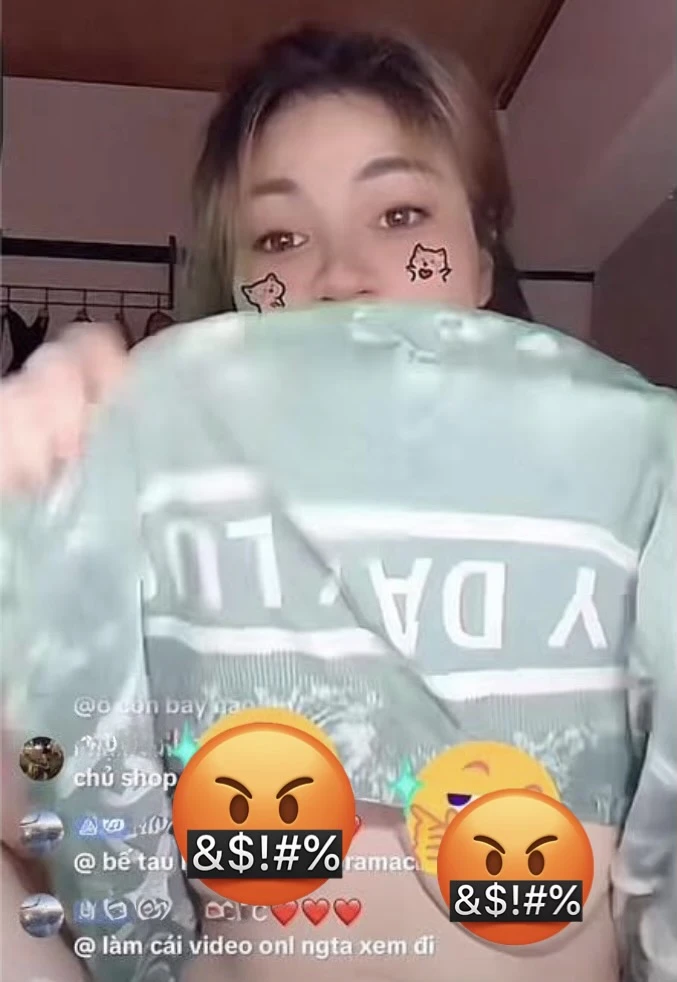 Đứng hình màn livestream sử dụng ch.ất c.ấm câu view và pha vạch áo cực s.ốc