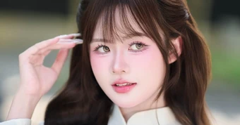 Gia nhập đường đua áo dài 2/9, hot girl khiến CĐM khen ngợi hết lời với bộ ảnh mới