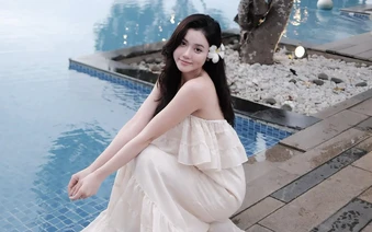 Hot girl Bò Chảnh Ý Nhi "thả dáng" khoe đường cong mướt mắt, "nữ thần bãi biển" là đây!