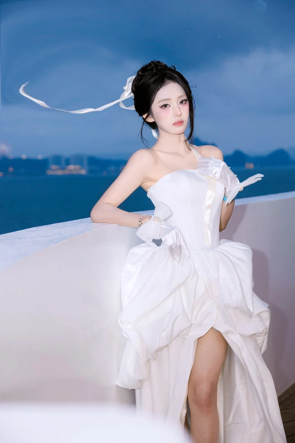 Hot girl nổi tiếng sau "thử thách 50k", nhan sắc 4 năm sau thế nào? Hot girl nổi tiếng sau "thử thách 50k", nhan sắc 4 năm sau thế nào?