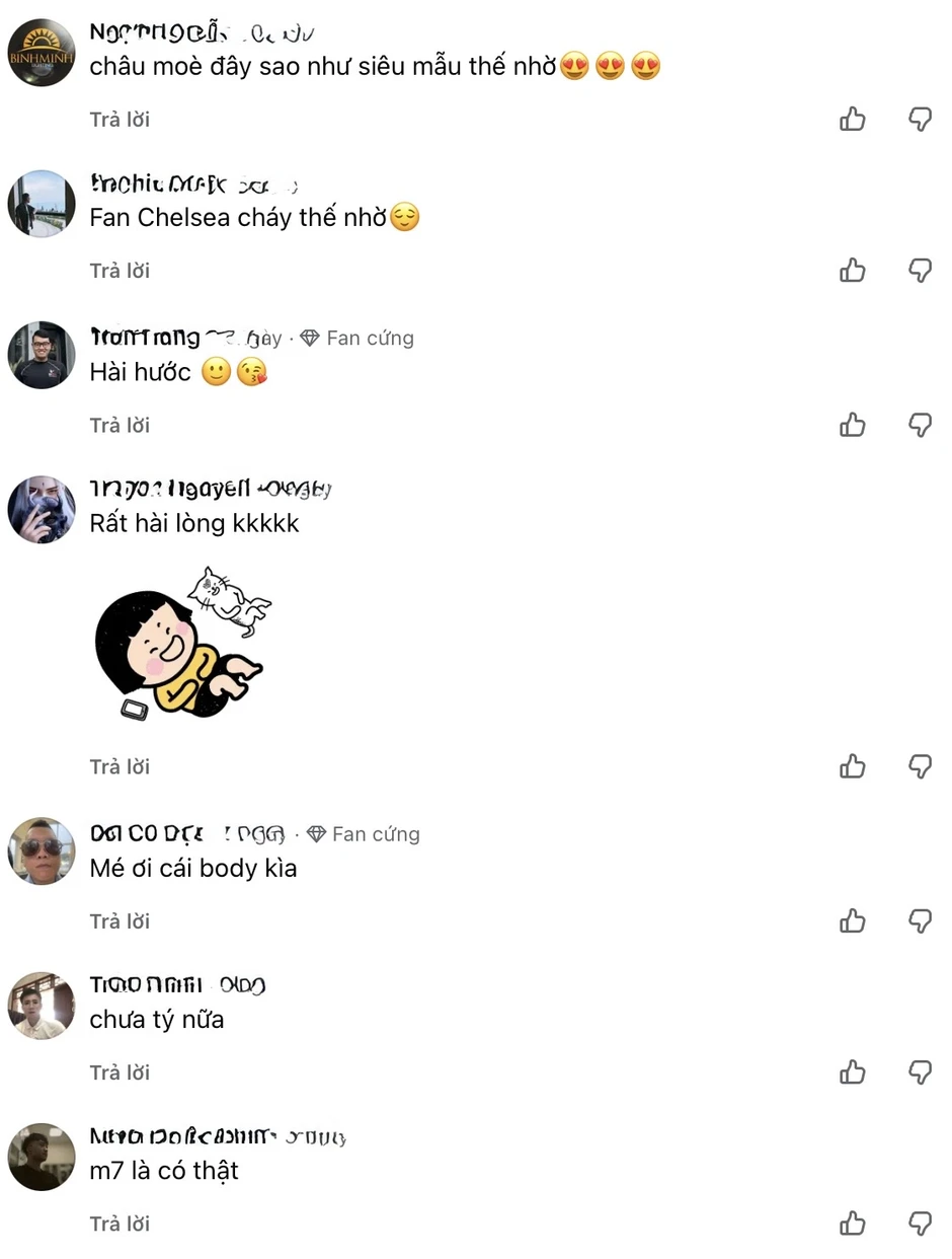 Hotgirl bóng đá vừa tung ảnh "xuống nước", 500 anh em tràn vào thả tim vì quá hài lòng!
