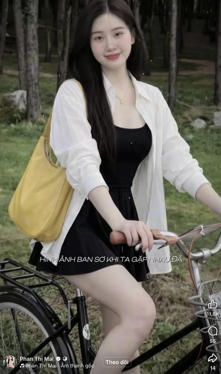 Khoe eo thon đốn tim, gái xinh có màn tương tác fan nam khiến người xem vừa yêu vừa buồn cười Khoe eo thon đốn tim, gái xinh có màn tương tác fan nam khiến người xem vừa yêu vừa buồn cười