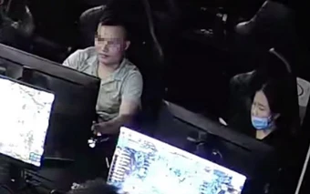 Lừa đảo mượn điện thoại tại quán net khiến game thủ mất gần 20 triệu đồng chỉ trong vài phút