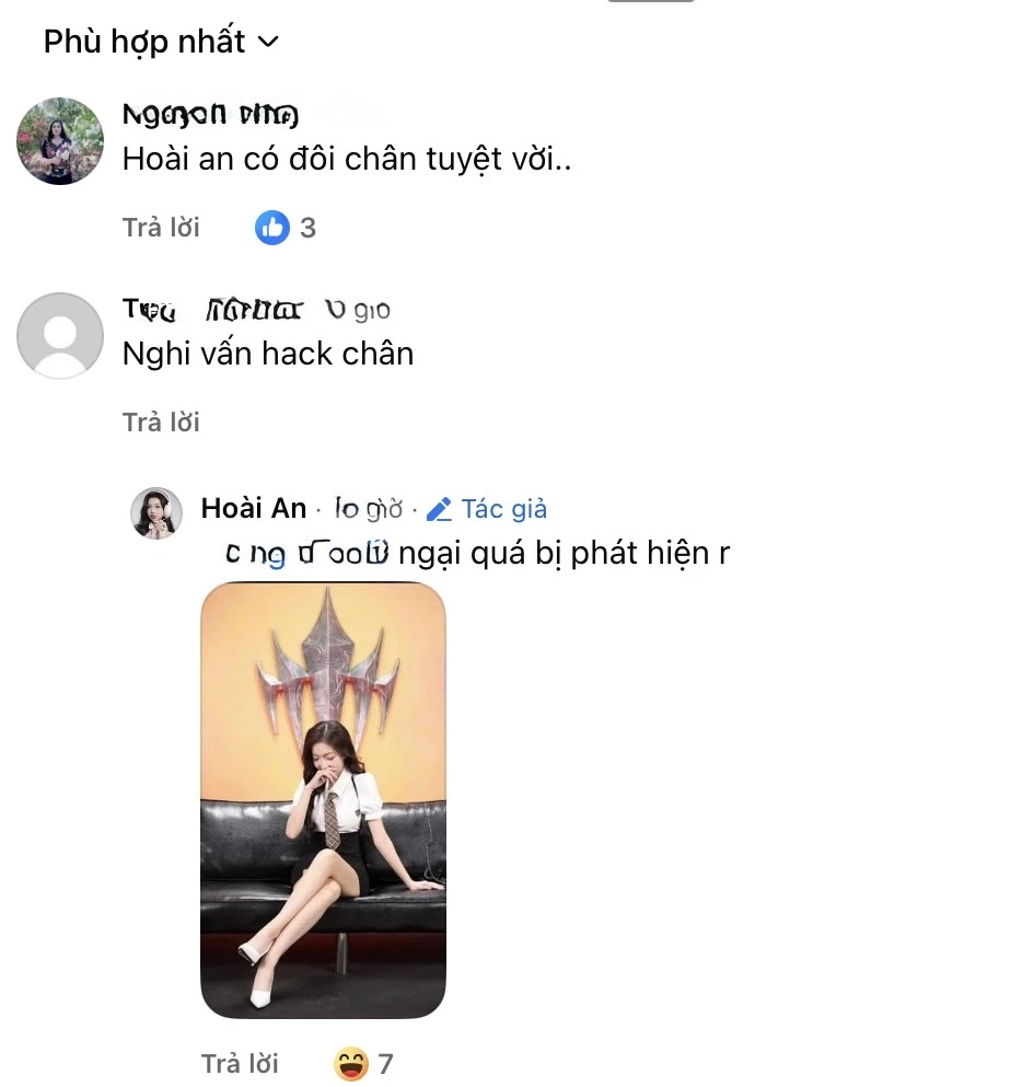 MC Hoài An khoe khéo đôi chân cực phẩm, thẳng tắp đến nỗi dân tình nghi vấn "hack"