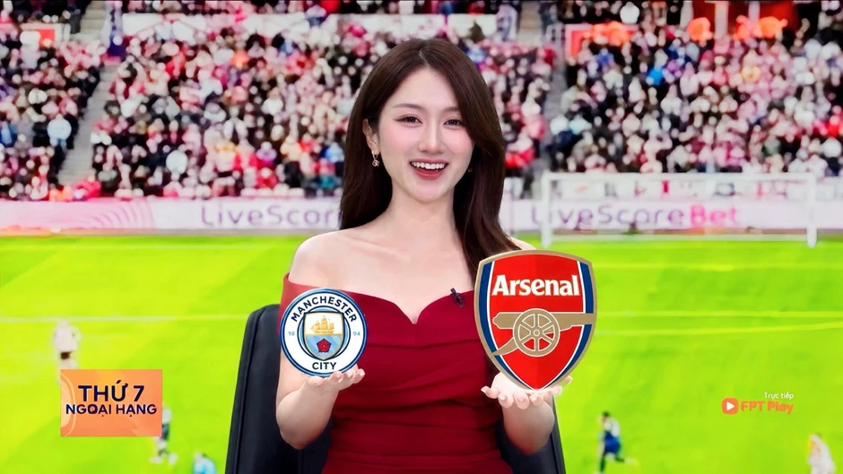 MC Linh Nắng khiến cộng đồng "bùng nổ" MC Linh Nắng khiến cộng đồng "bùng nổ"