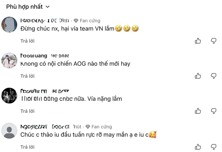 MC Phương Thảo bị fan Liên Quân phong "thánh nặng vía" MC Phương Thảo bị fan Liên Quân phong "thánh nặng vía"