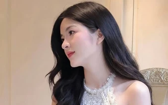 Ngẫu hứng biểu diễn ảo thuật, cô giáo xinh đẹp khiến CDM hết lời khen ngợi