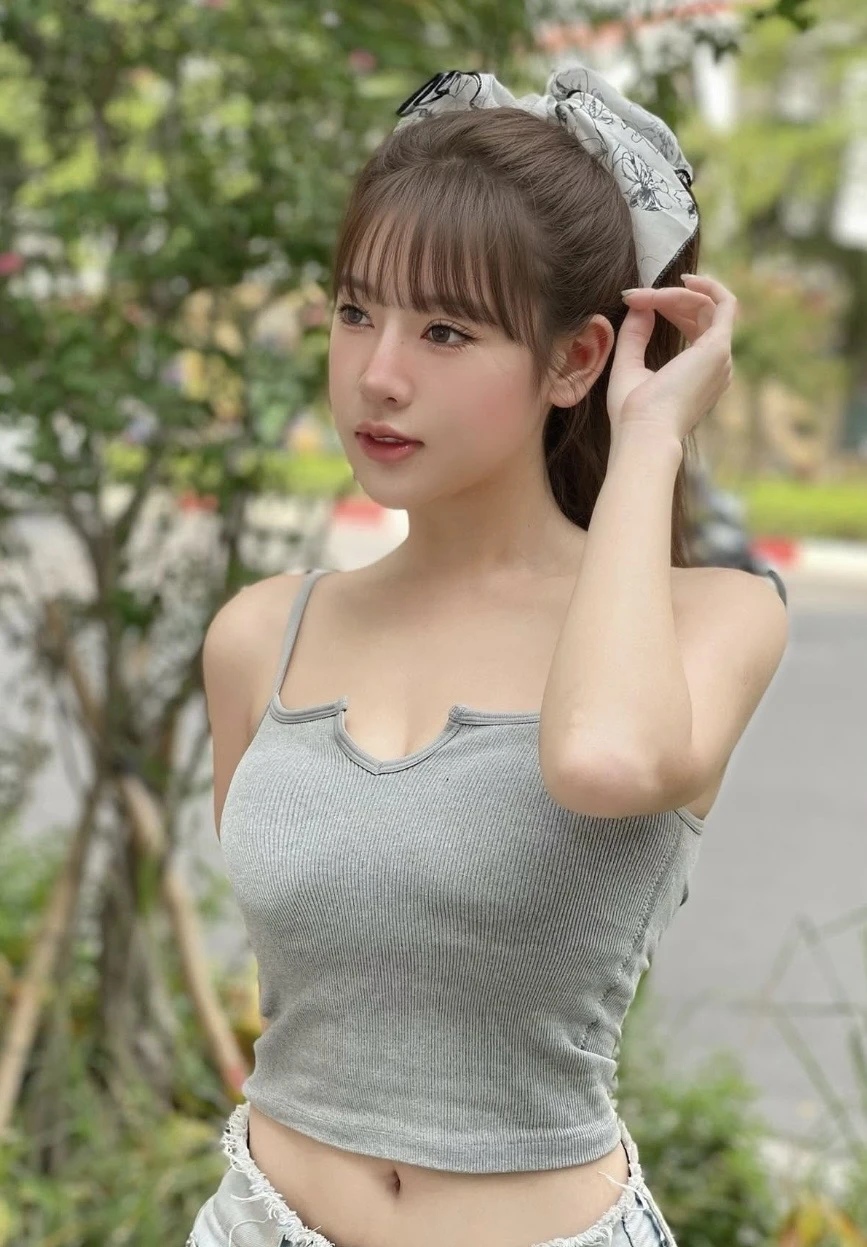 Ngày càng xinh đẹp nhưng hot girl triệu view lại khiến hội anh em tiếc nuối