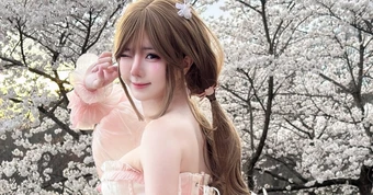 Ngây ngất với bộ ảnh hoa đào của nữ coser nổi tiếng, cảnh đẹp mê ly khiến người xem hết lời khen ngợi