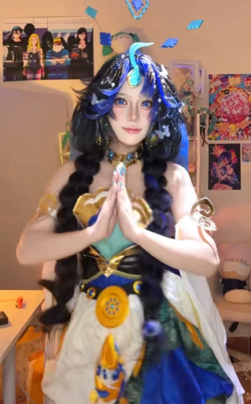 Ngây ngất với nàng tiên cá Dolia qua tài năng cosplay của hot girl Việt