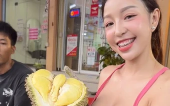 Ngồi bán sầu riêng nhưng có vóc dáng như hoa hậu, hot girl bất ngờ trở thành tâm điểm chú ý