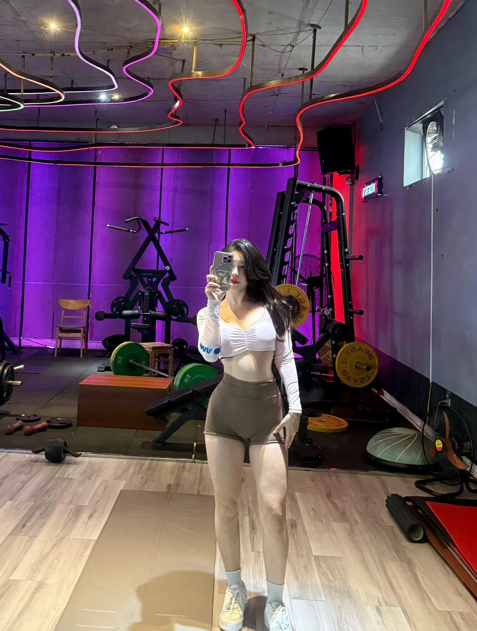 Nỗi khổ khi tập Pilates: Hot girl này cho người xem thấy rằng không có thành quả nào đến dễ dàng nếu thiếu sự hy sinh! Nỗi khổ khi tập Pilates: Hot girl này cho người xem thấy rằng không có thành quả nào đến dễ dàng nếu thiếu sự hy sinh!
