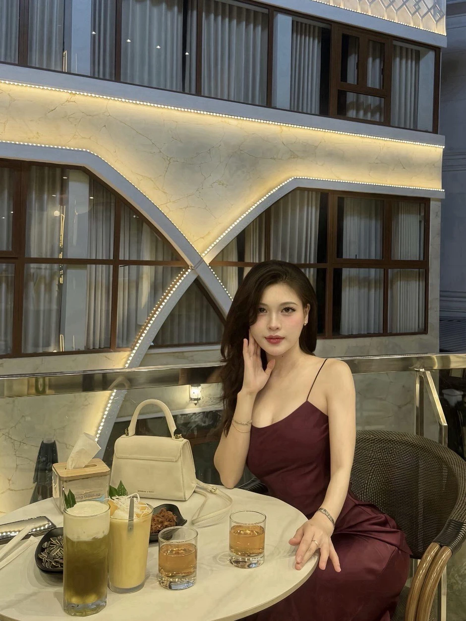 Nỗi khổ khi tập Pilates: Hot girl này cho người xem thấy rằng không có thành quả nào đến dễ dàng nếu thiếu sự hy sinh! Nỗi khổ khi tập Pilates: Hot girl này cho người xem thấy rằng không có thành quả nào đến dễ dàng nếu thiếu sự hy sinh!