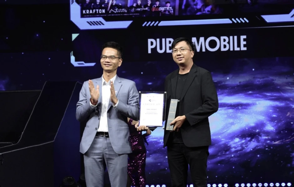 PUBG MOBILE đạt giải thành tựu Esports Việt Nam - khẳng định vị thế dẫn đầu xu hướng giới trẻ PUBG MOBILE đạt giải thành tựu Esports Việt Nam - khẳng định vị thế dẫn đầu xu hướng giới trẻ