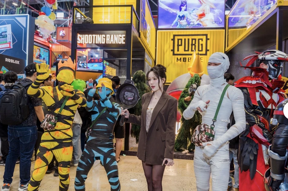 PUBG MOBILE đạt giải thành tựu Esports Việt Nam - khẳng định vị thế dẫn đầu xu hướng giới trẻ PUBG MOBILE đạt giải thành tựu Esports Việt Nam - khẳng định vị thế dẫn đầu xu hướng giới trẻ
