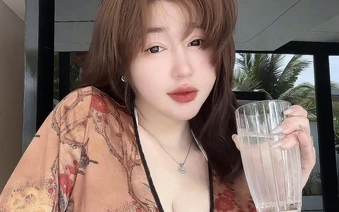 Quá bức xúc, Elly Tran lên tiếng về việc bị gắn mác bởi những từ ngữ "nhạy cảm"