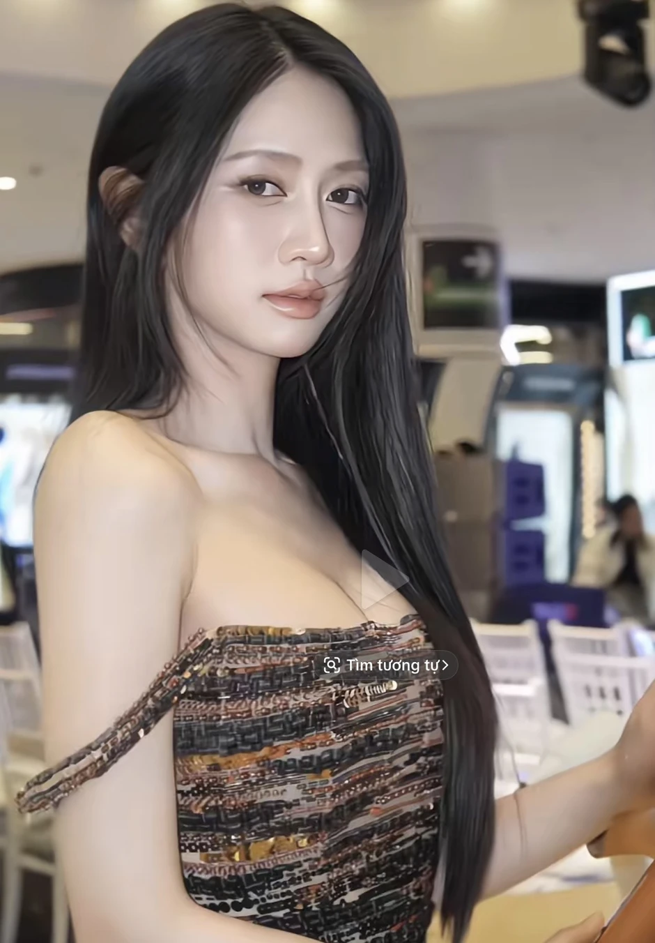 Quên hình ảnh nổi loạn đi, Lê Bống hoá "ngọc nữ" truyền hình, xuất hiện thanh lịch, nhan sắc thăng hạng